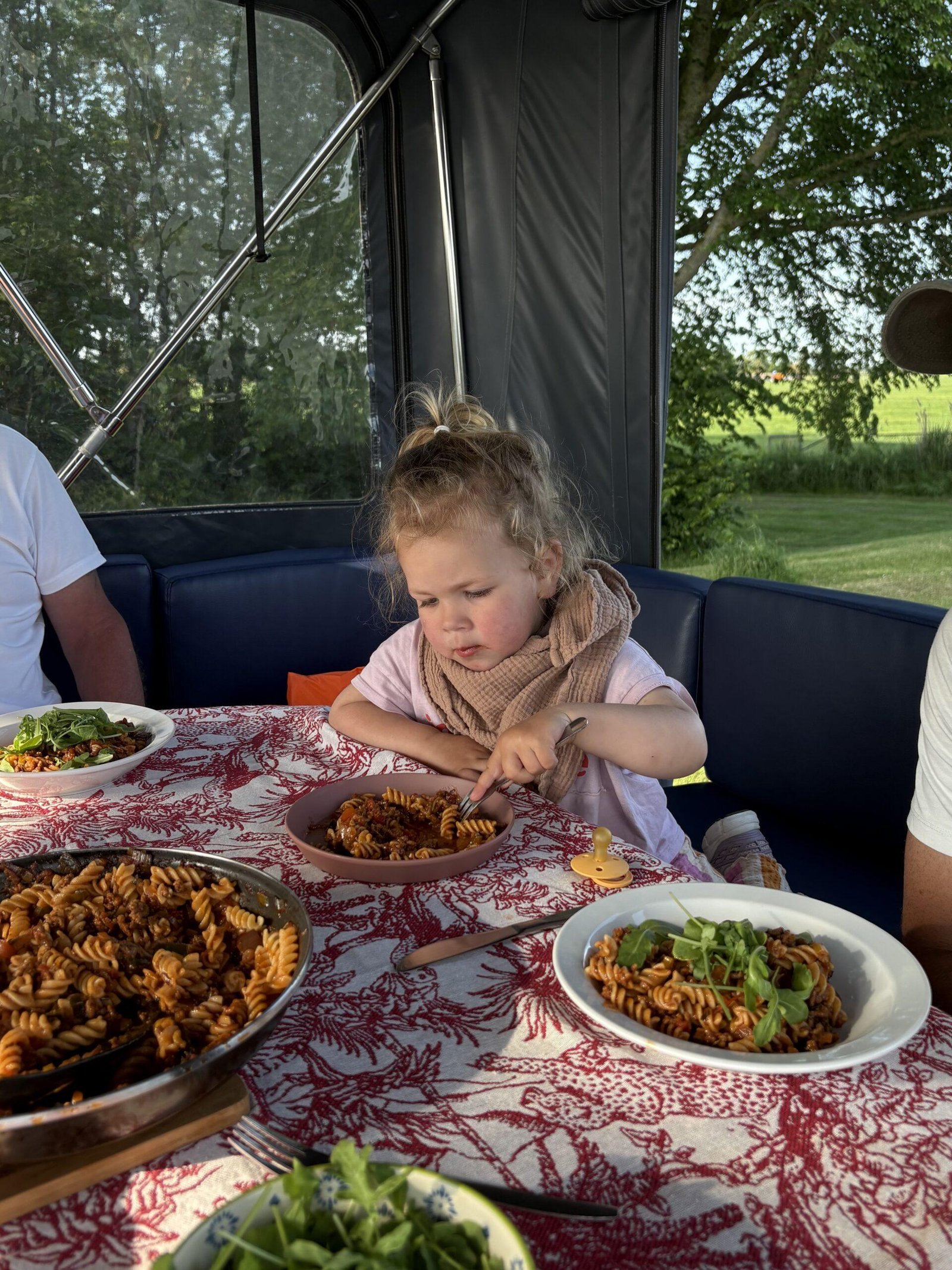 Bootvakantie met kind – varen met kinderen tijdens een vakantie op het water