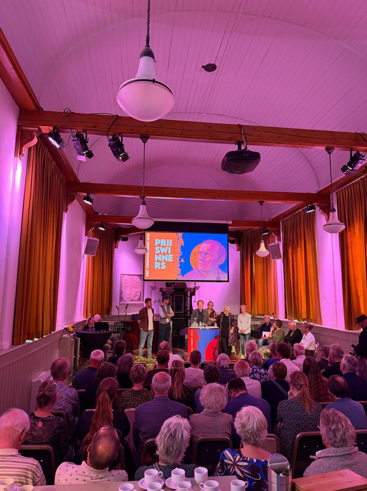 nterieur van Theaterkerk het Mammemahuis, trouw- en evenementenlocatie in Friesland